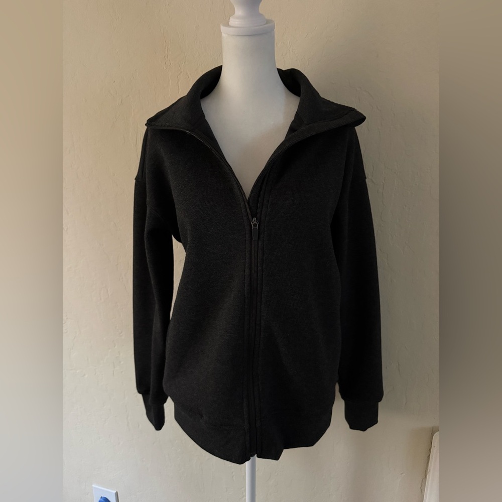 Mondetta jacket